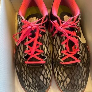 Nike Black and Pink Athletic Shoes